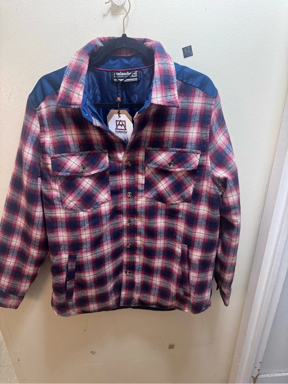 Avalanche Men's Navy and Red Plaid Shirt Jacket size medium